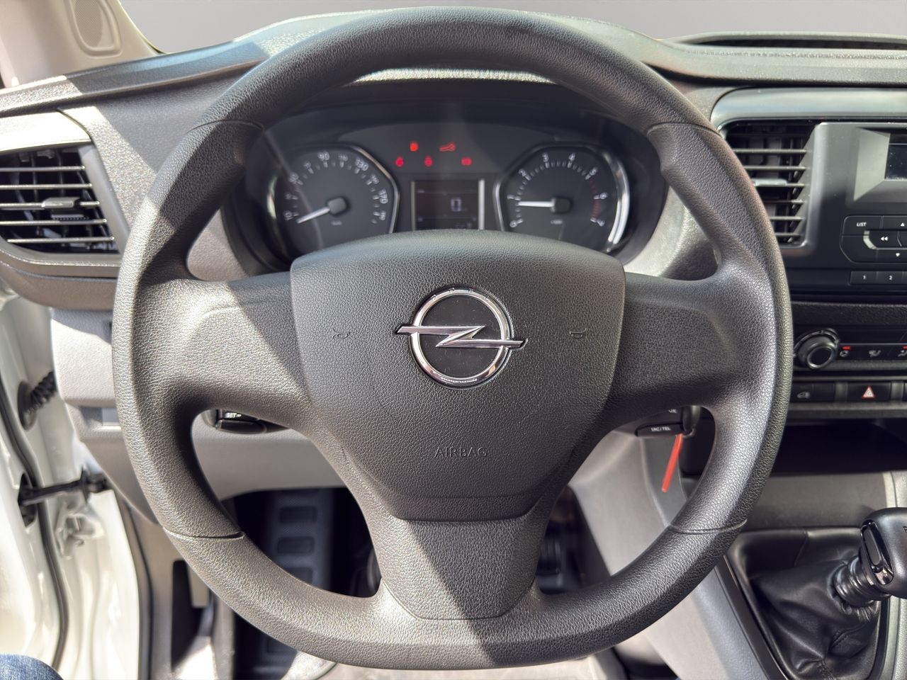 Opel Vivaro L1 H1 - Foto 2