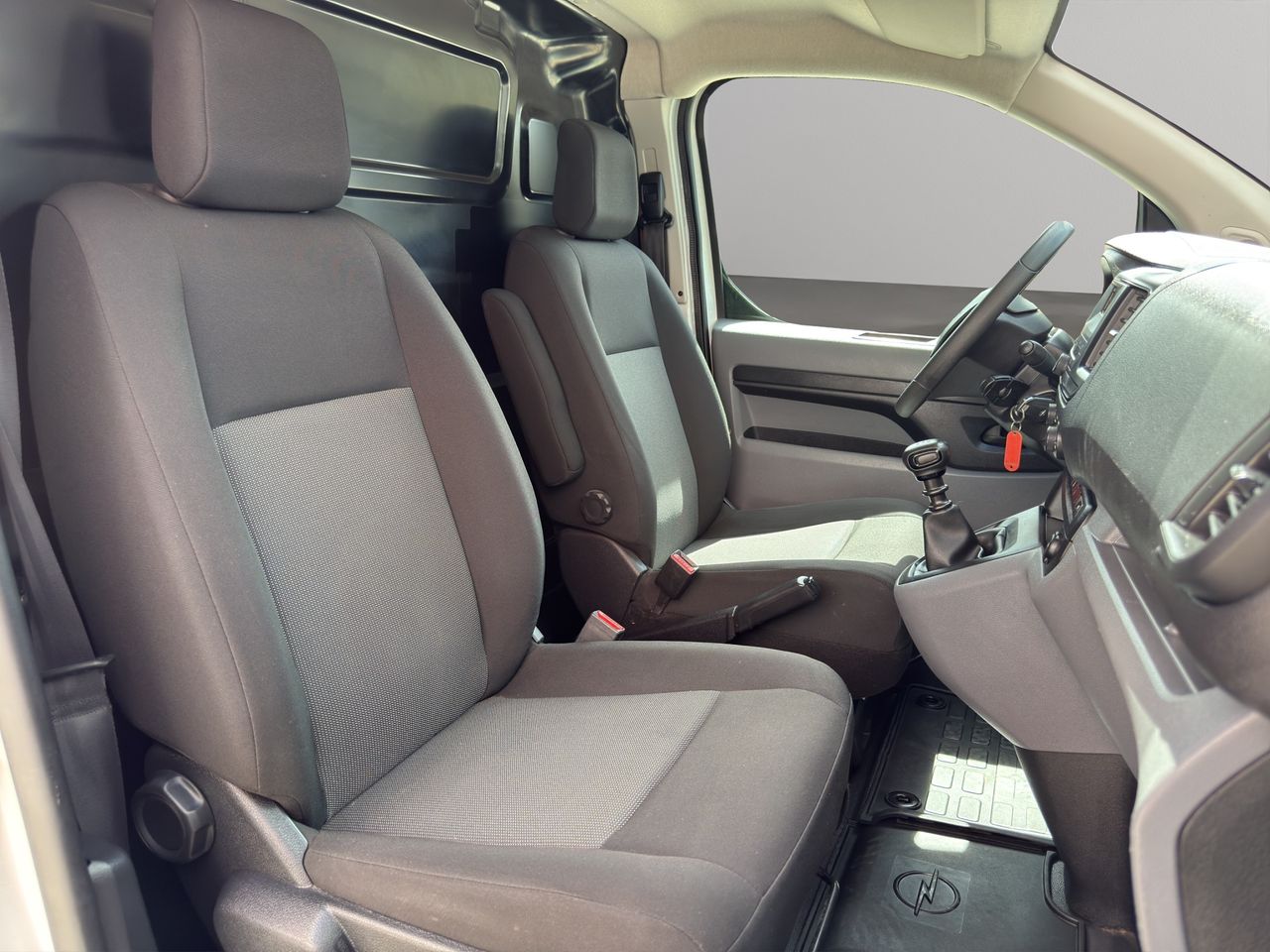 Opel Vivaro L1 H1 - Foto 2