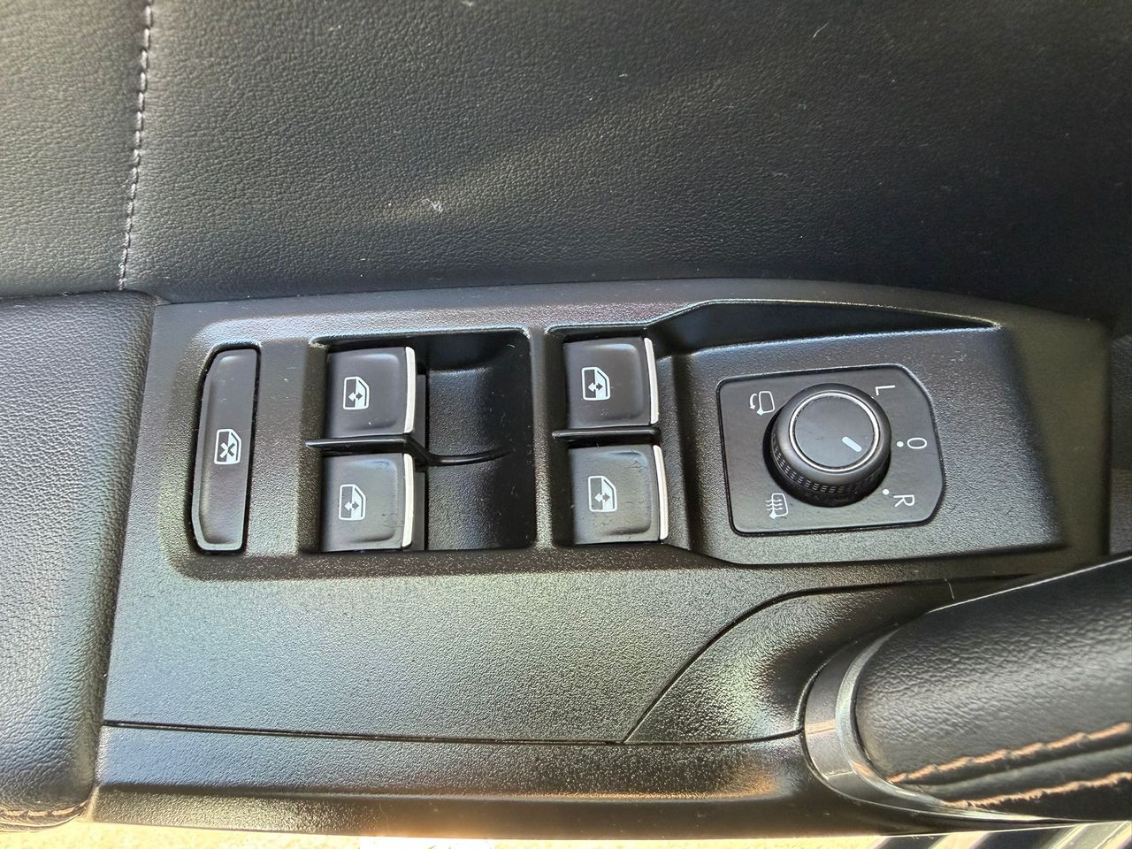 Cupra León SP 1.5 eTSI 110kW (150CV) DSG - Foto 2