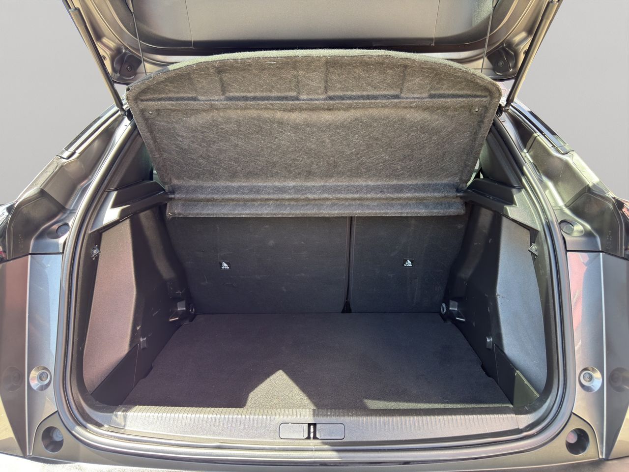 Peugeot 2008 Allure BlueHDI 81kW (110CV) - Foto 2