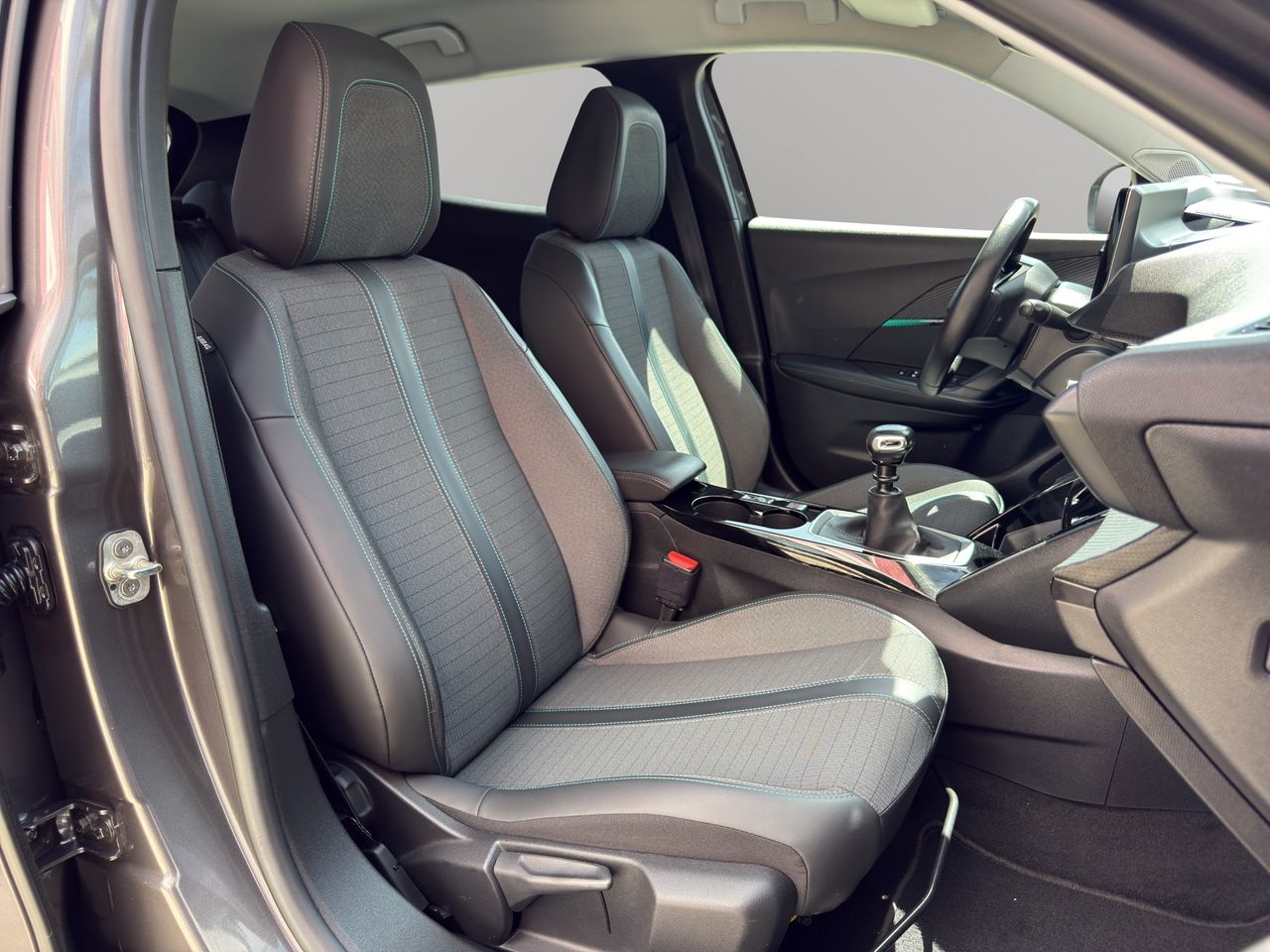 Peugeot 2008 Allure BlueHDI 81kW (110CV) - Foto 2