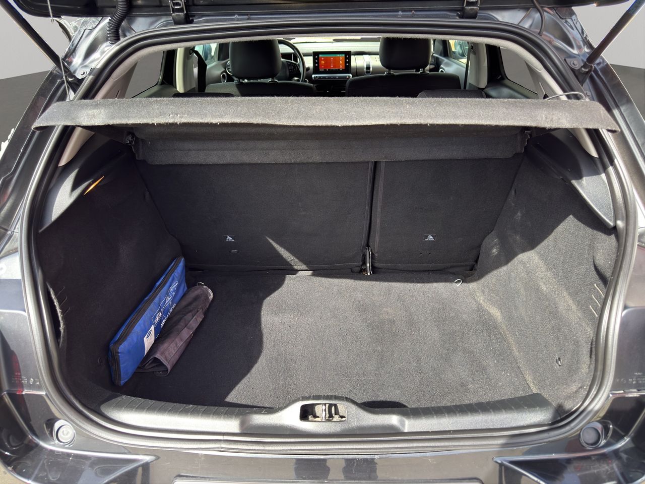 Citroën C4 Cactus BlueHDi 73KW (100CV) Shine - Foto 2