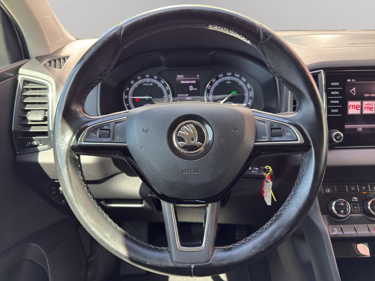 Skoda Karoq 2.0 TDI 110kW (150CV) DSG 4X4 Ambition - Foto 2