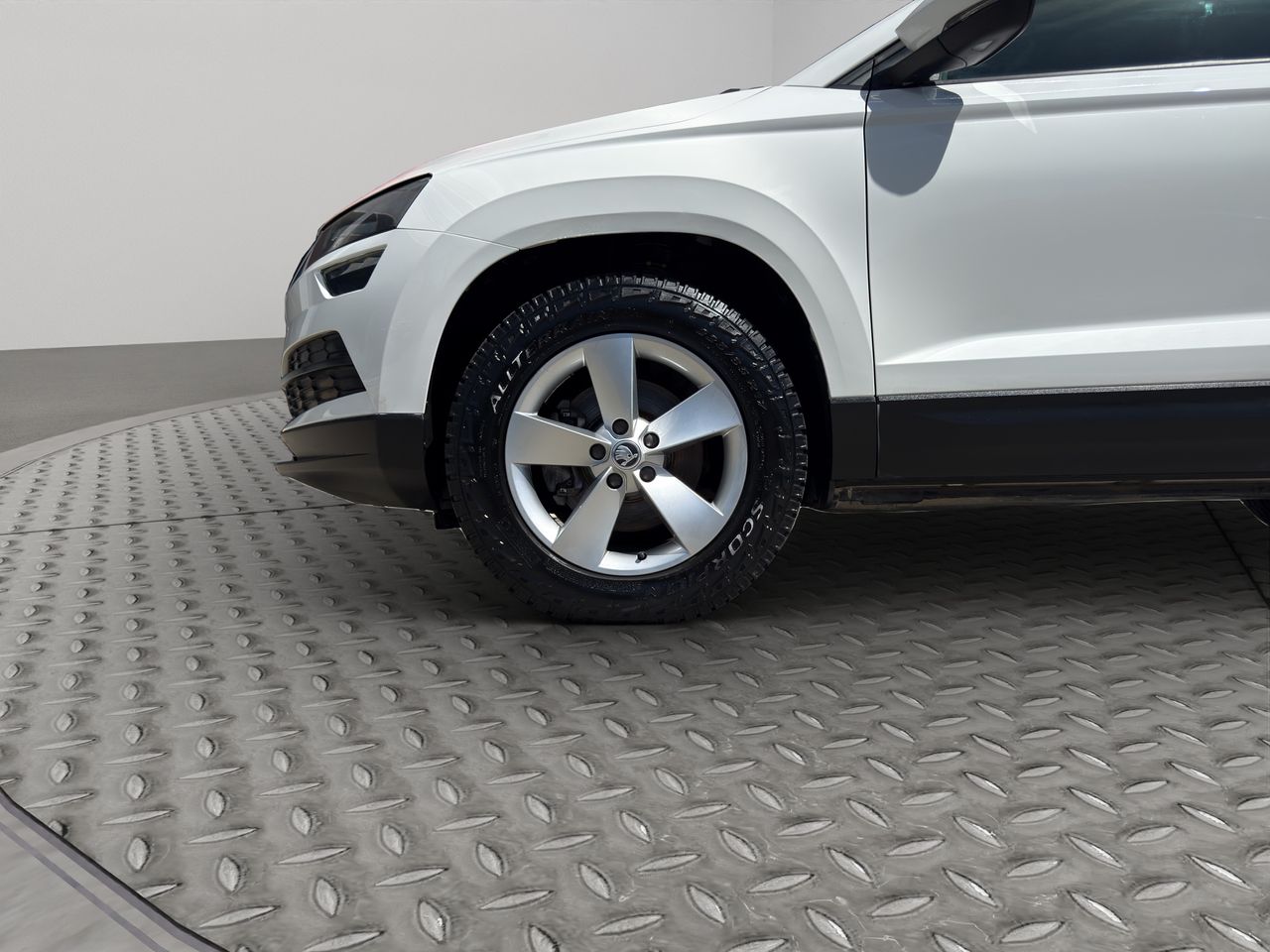 Skoda Karoq 2.0 TDI 110kW (150CV) DSG 4X4 Ambition - Foto 2