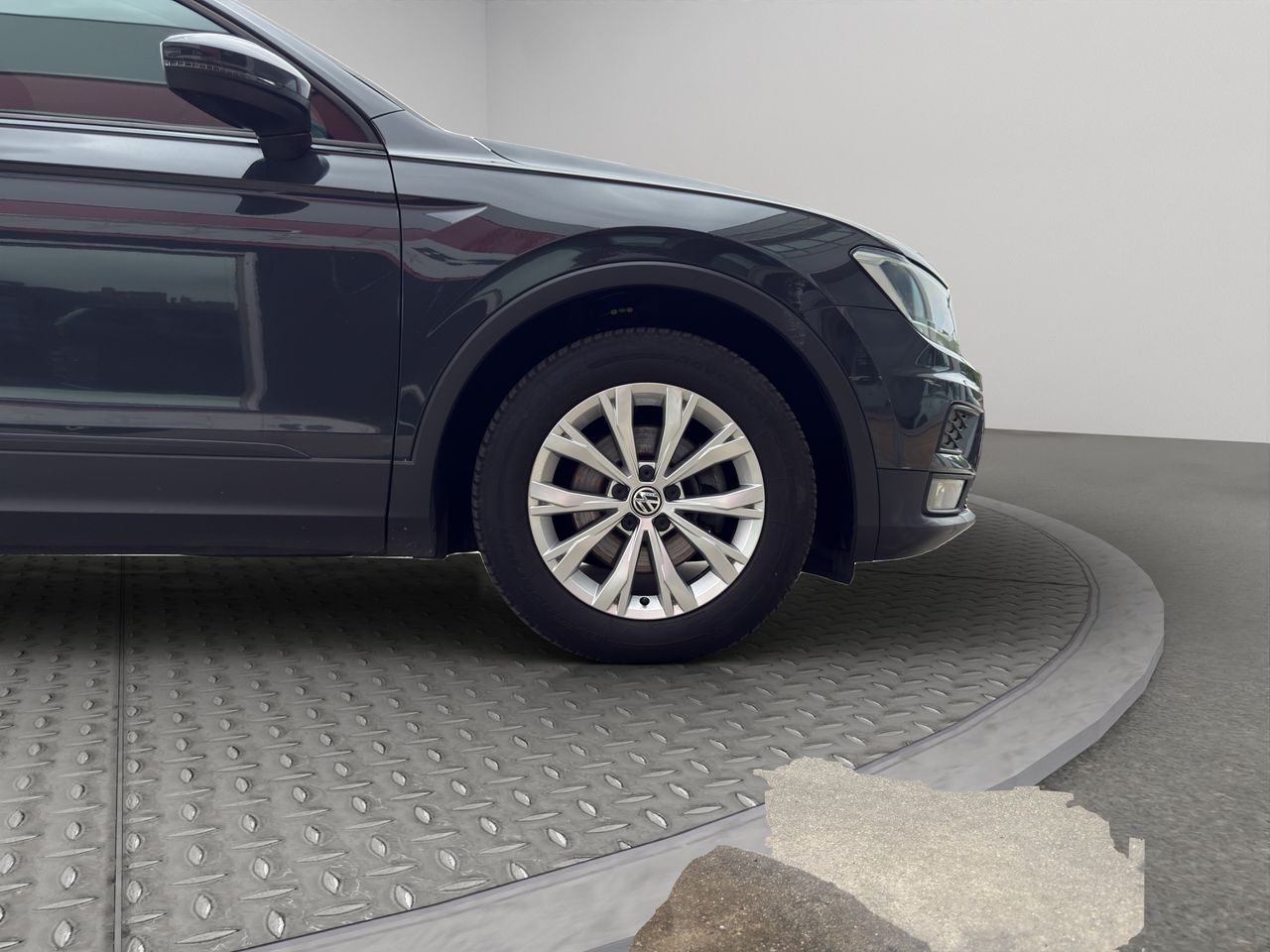 Volkswagen Tiguan Advance 2.0 TDI 110kW (150CV) - Foto 2