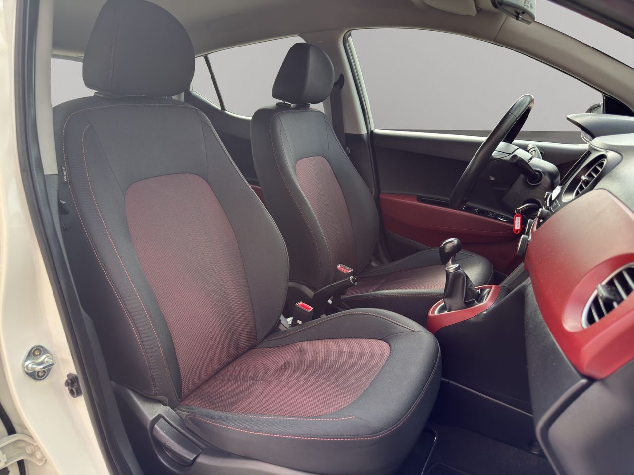 Hyundai i10 1.2 Tecno - Foto 2