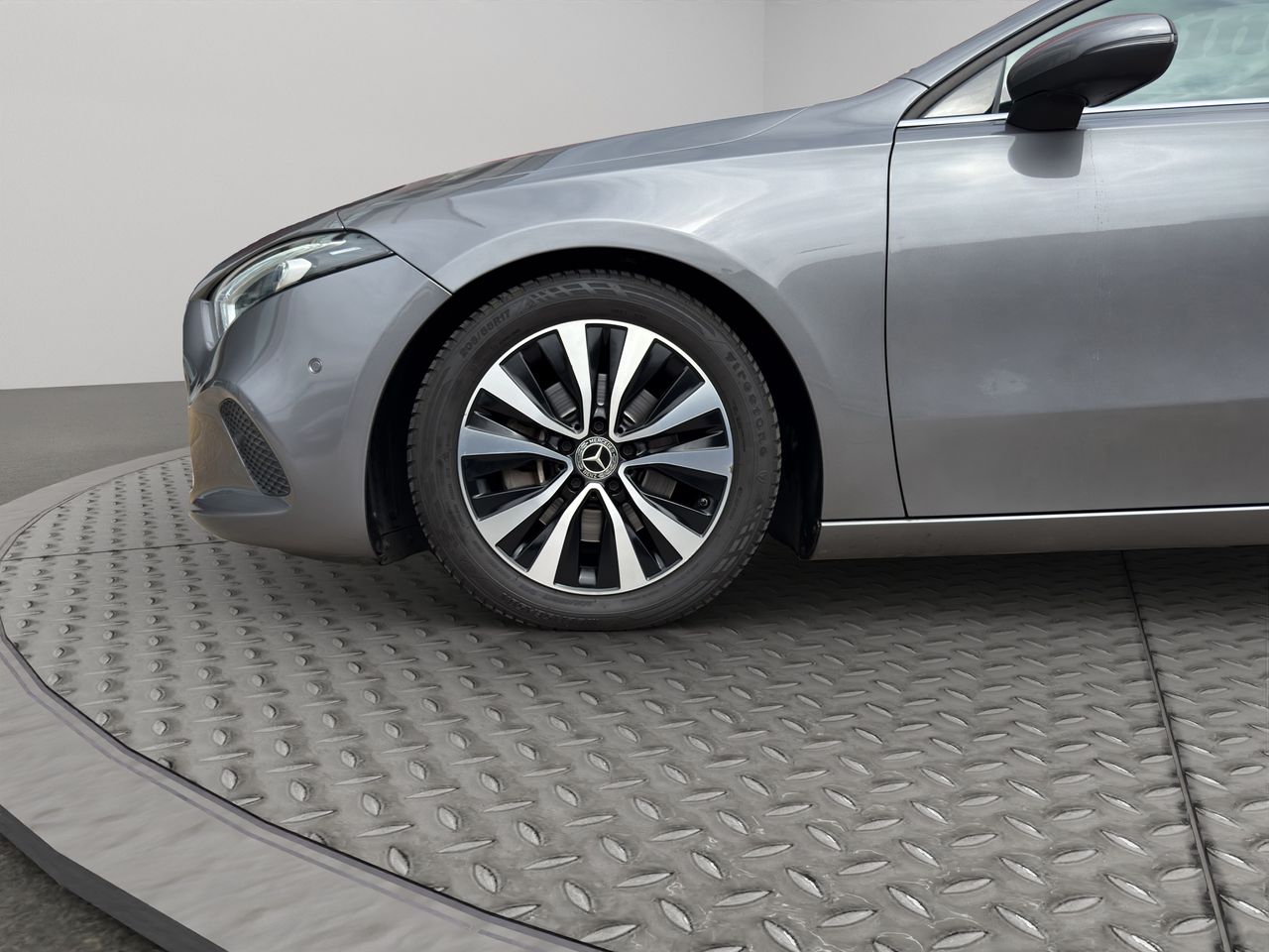 Mercedes Clase A Sedán A 200 d - Foto 2