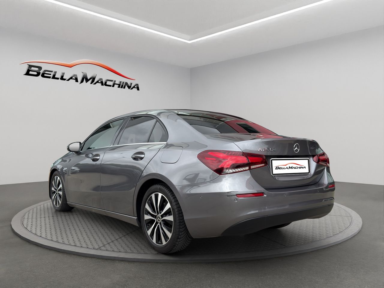 Mercedes Clase A Sedán A 200 d - Foto 2