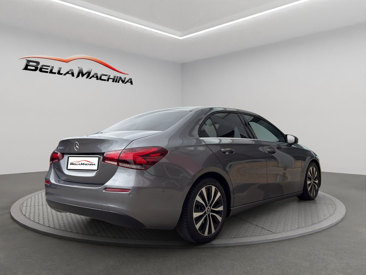 Mercedes Clase A Sedán A 200 d - Foto 2