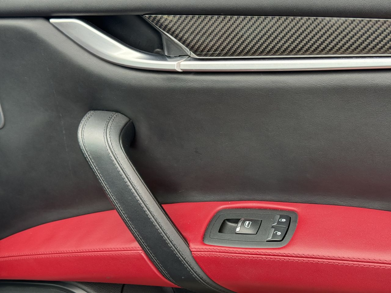 Maserati Ghibli 3.0 V6 DS 275CV RWD - Foto 2