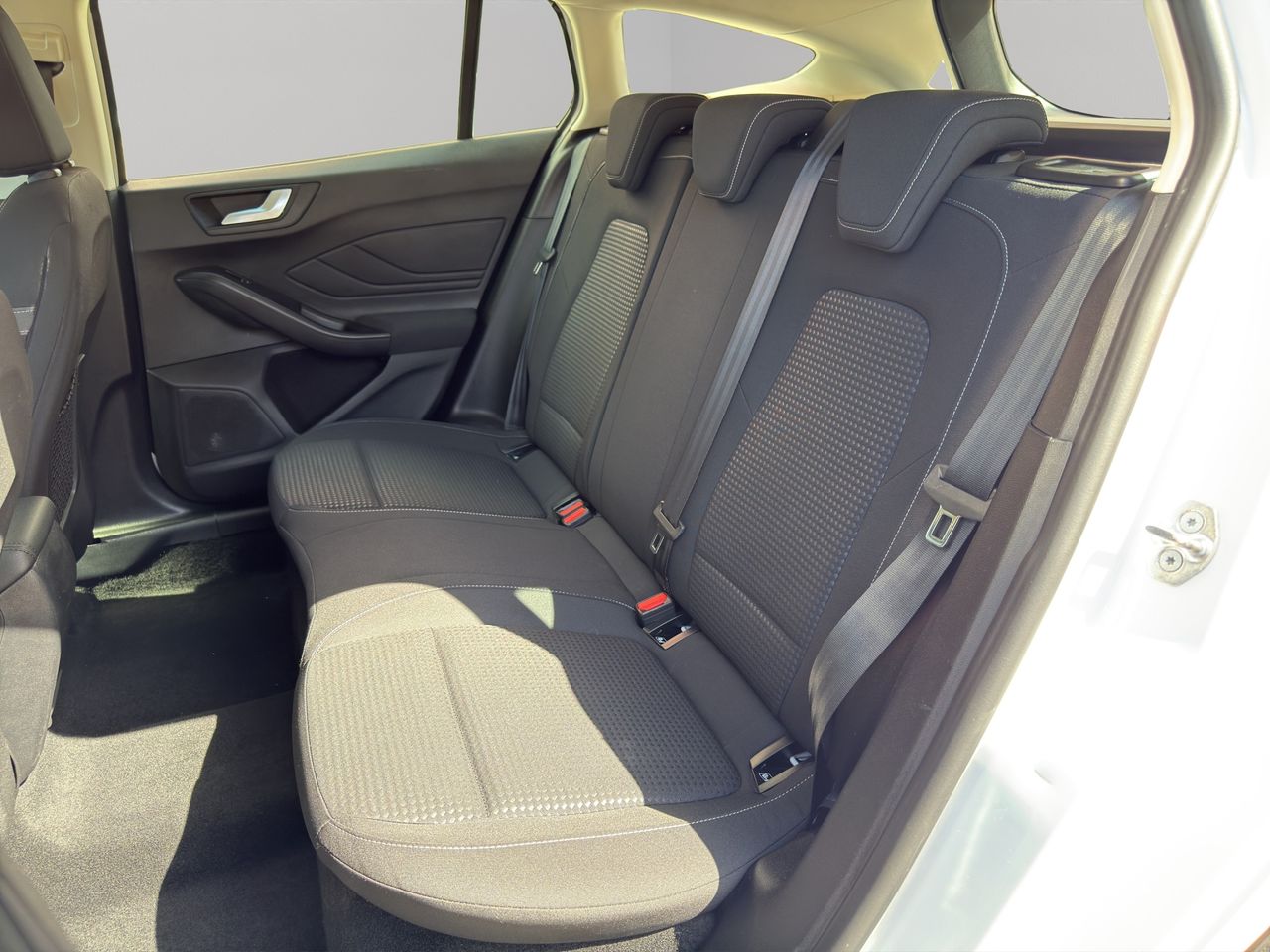 Ford Focus 1.5 Ecoblue 88kW Trend+ SB - Foto 2