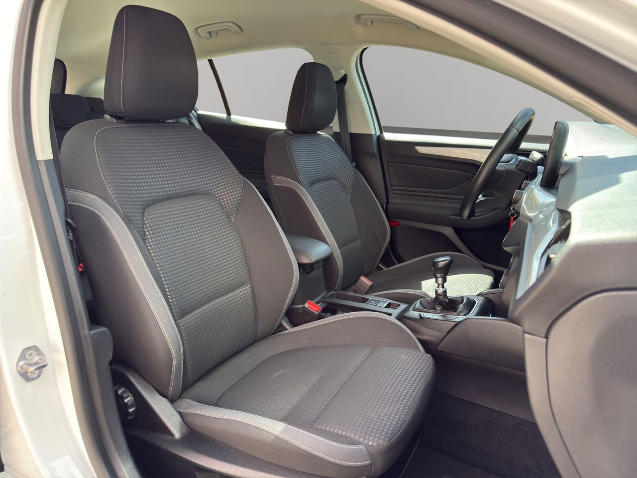 Ford Focus 1.5 Ecoblue 88kW Trend+ SB - Foto 2