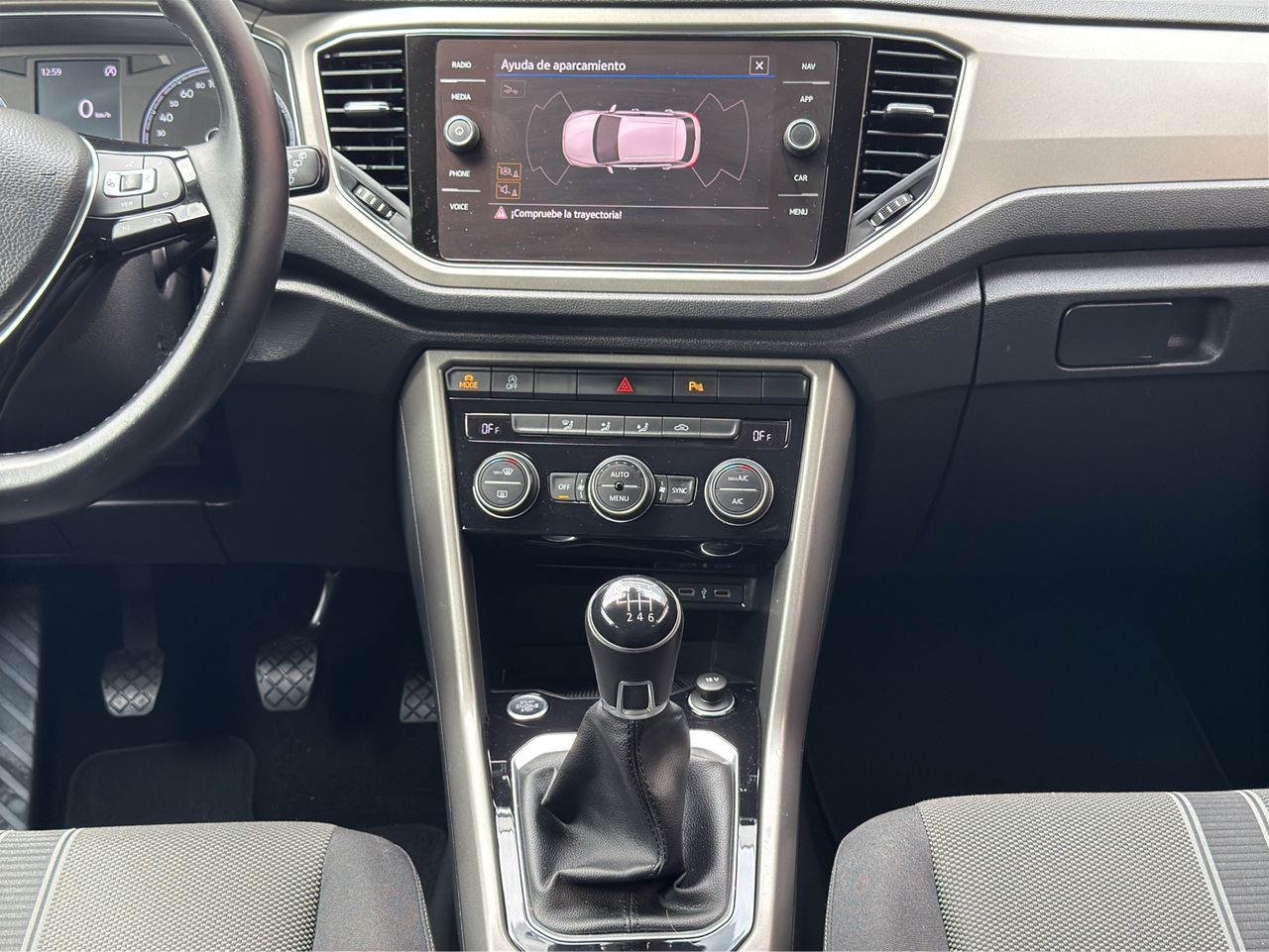 Volkswagen T-Roc T-Roc 1.0 TSI 81kW (110CV) - Foto 2