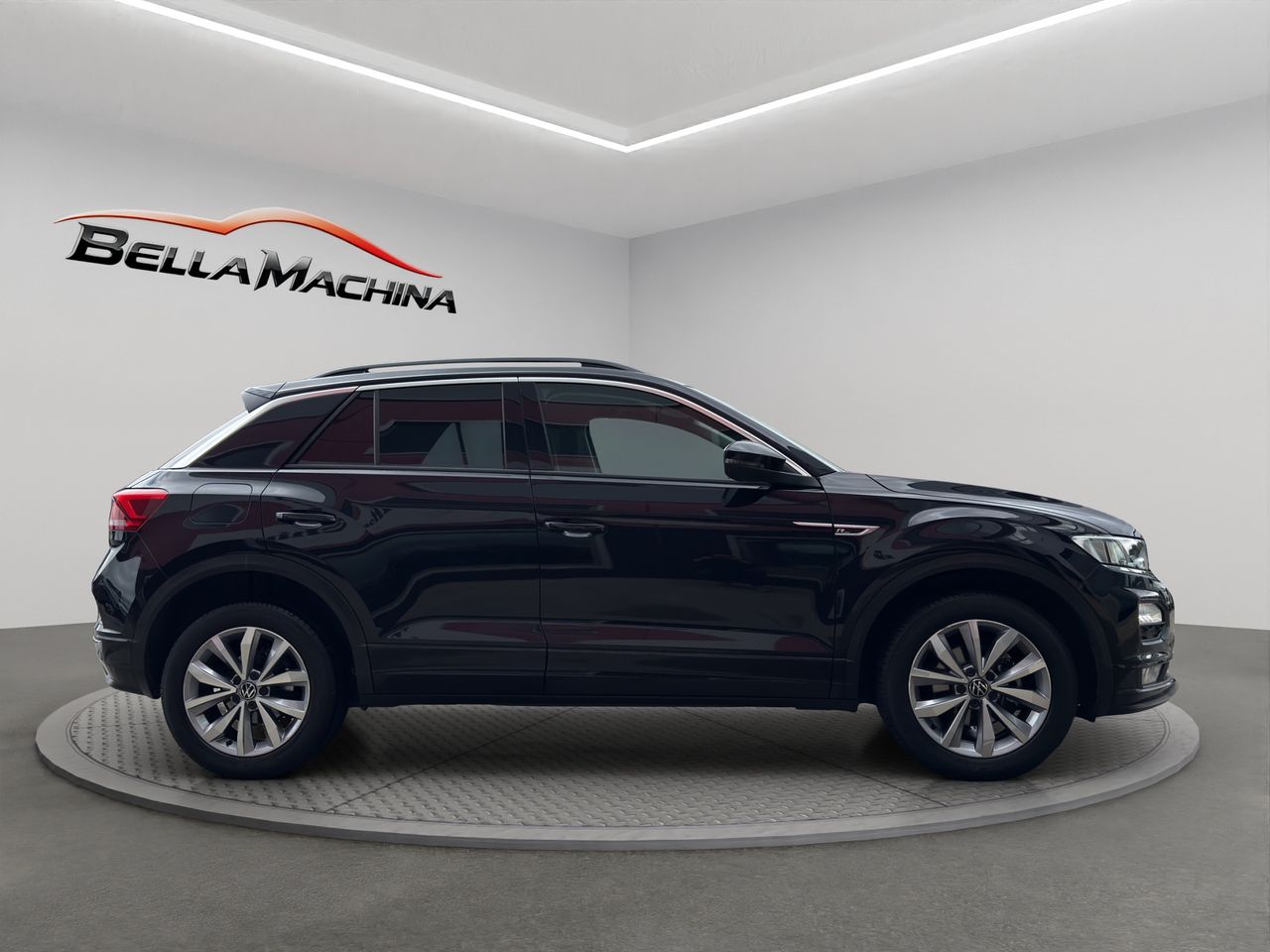 Volkswagen T-Roc T-Roc 1.0 TSI 81kW (110CV) - Foto 2