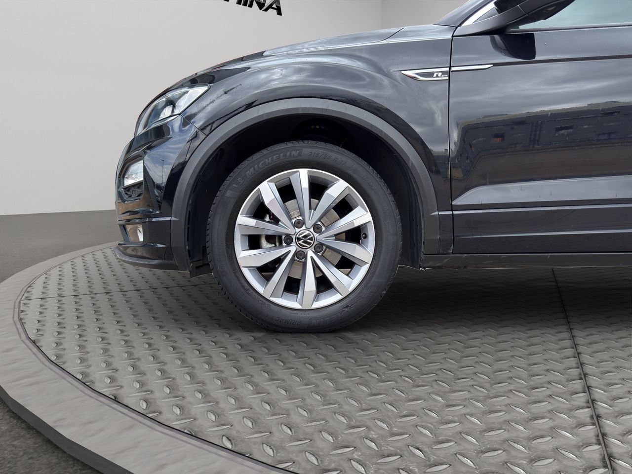 Volkswagen T-Roc T-Roc 1.0 TSI 81kW (110CV) - Foto 2