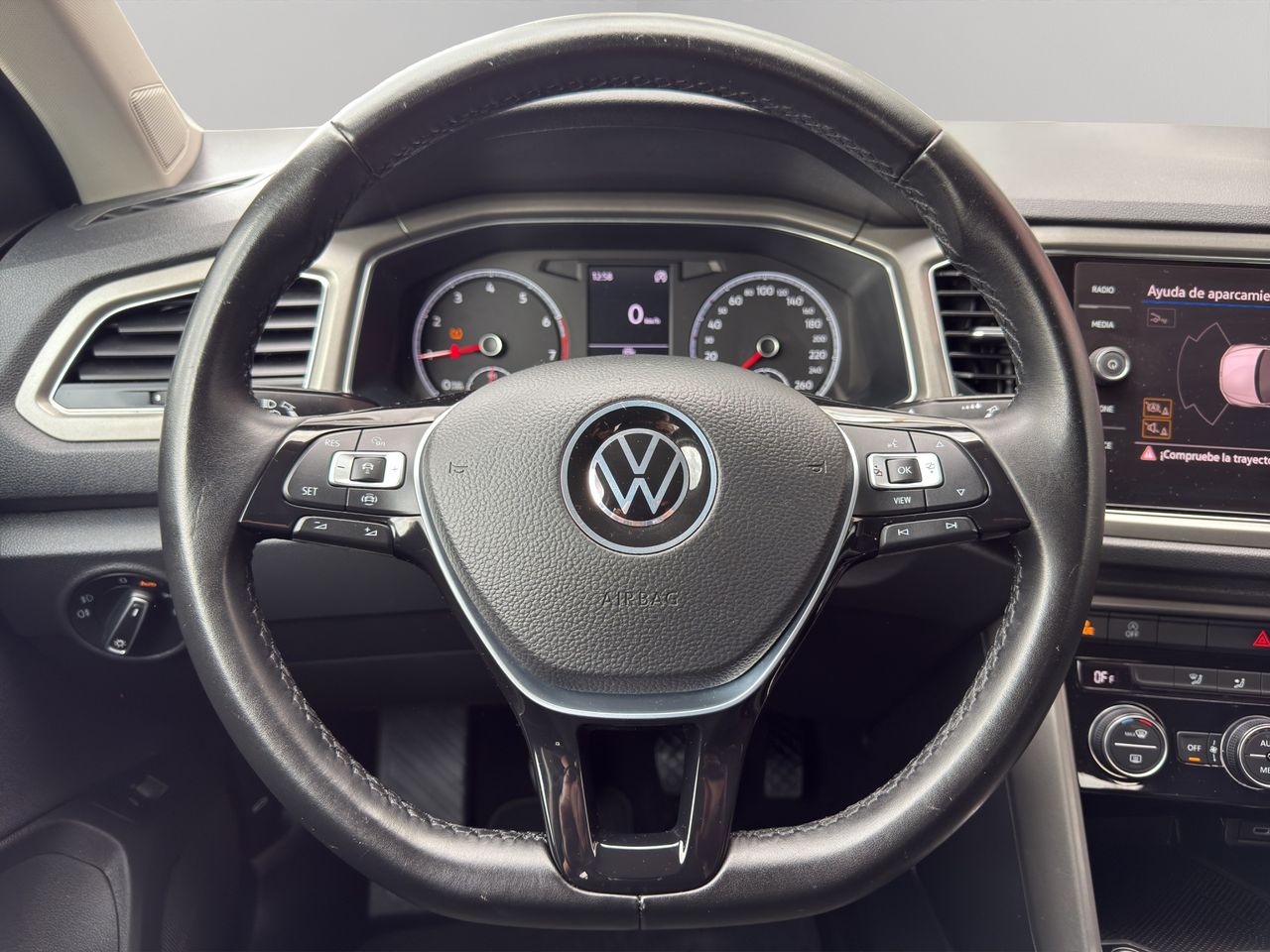 Volkswagen T-Roc T-Roc 1.0 TSI 81kW (110CV) - Foto 2