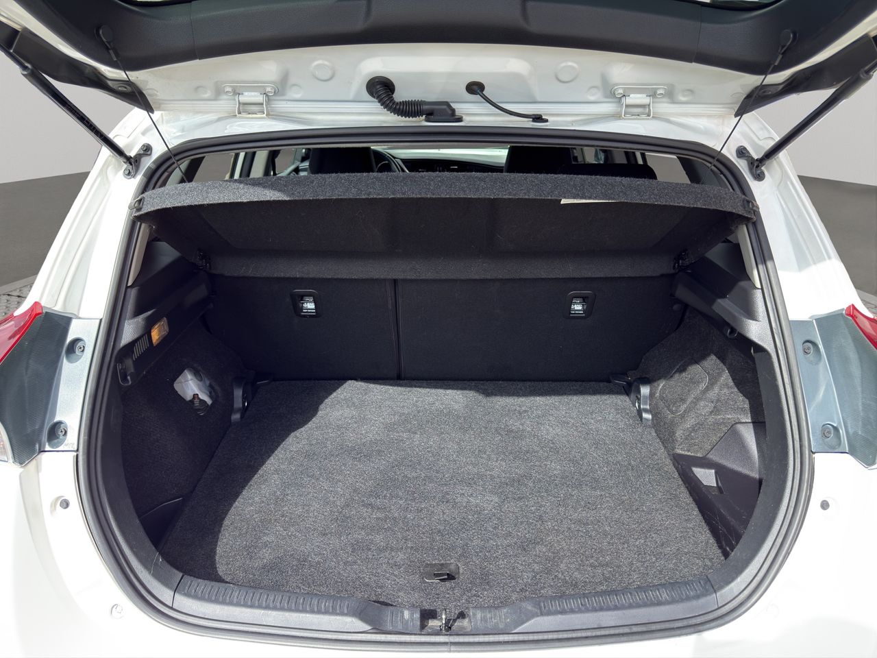 Toyota Auris 1.8 140H Hybrid Feel! Edition - Foto 2