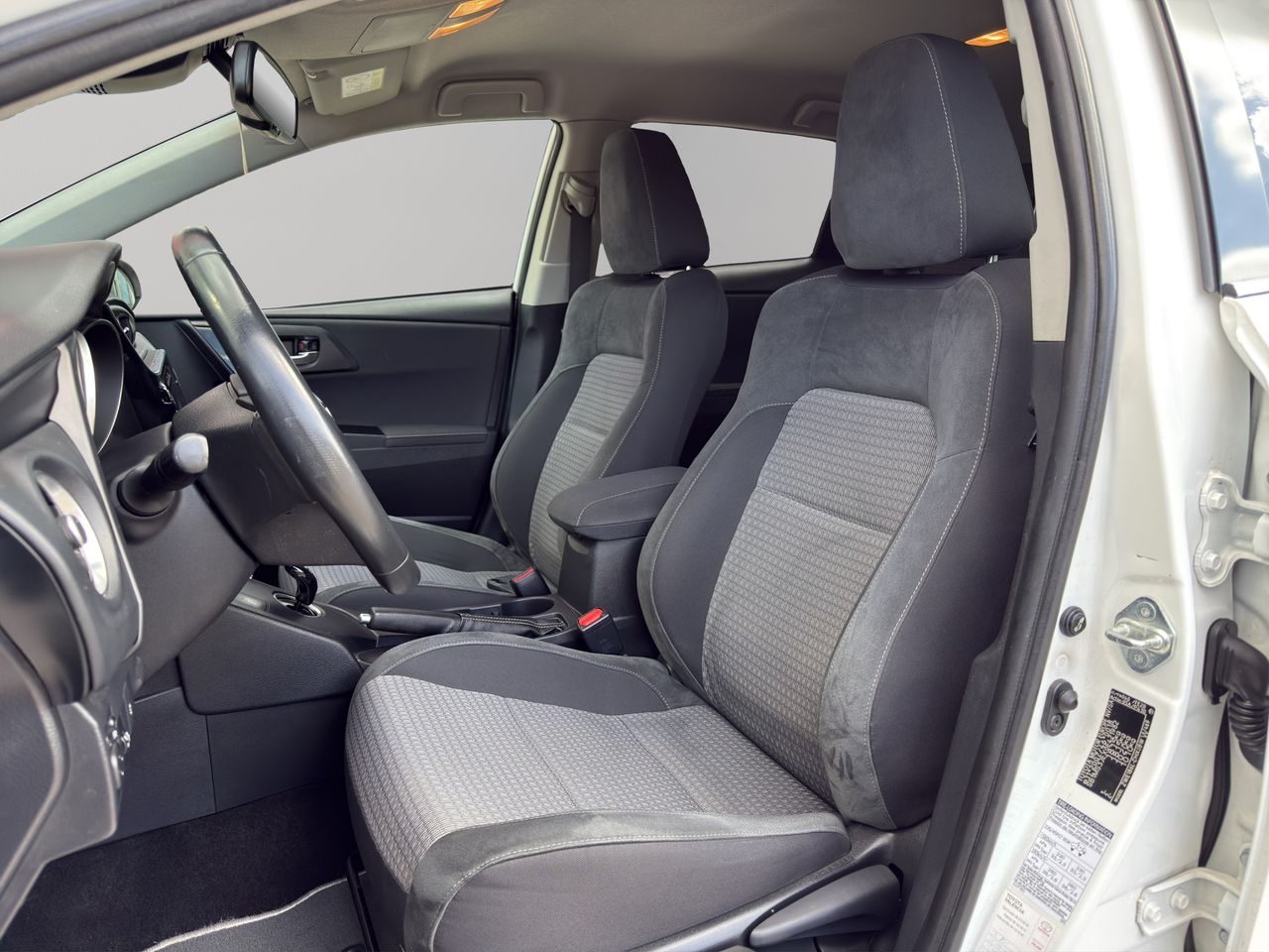 Toyota Auris 1.8 140H Hybrid Feel! Edition - Foto 2