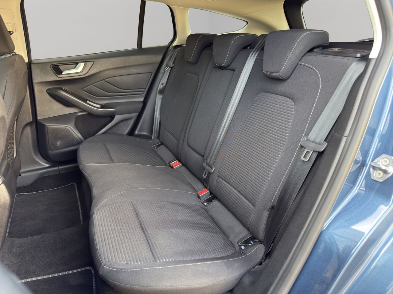 Ford Focus 1.0 Ecoboost MHEV 92kW ST-Line Auto SB - Foto 2