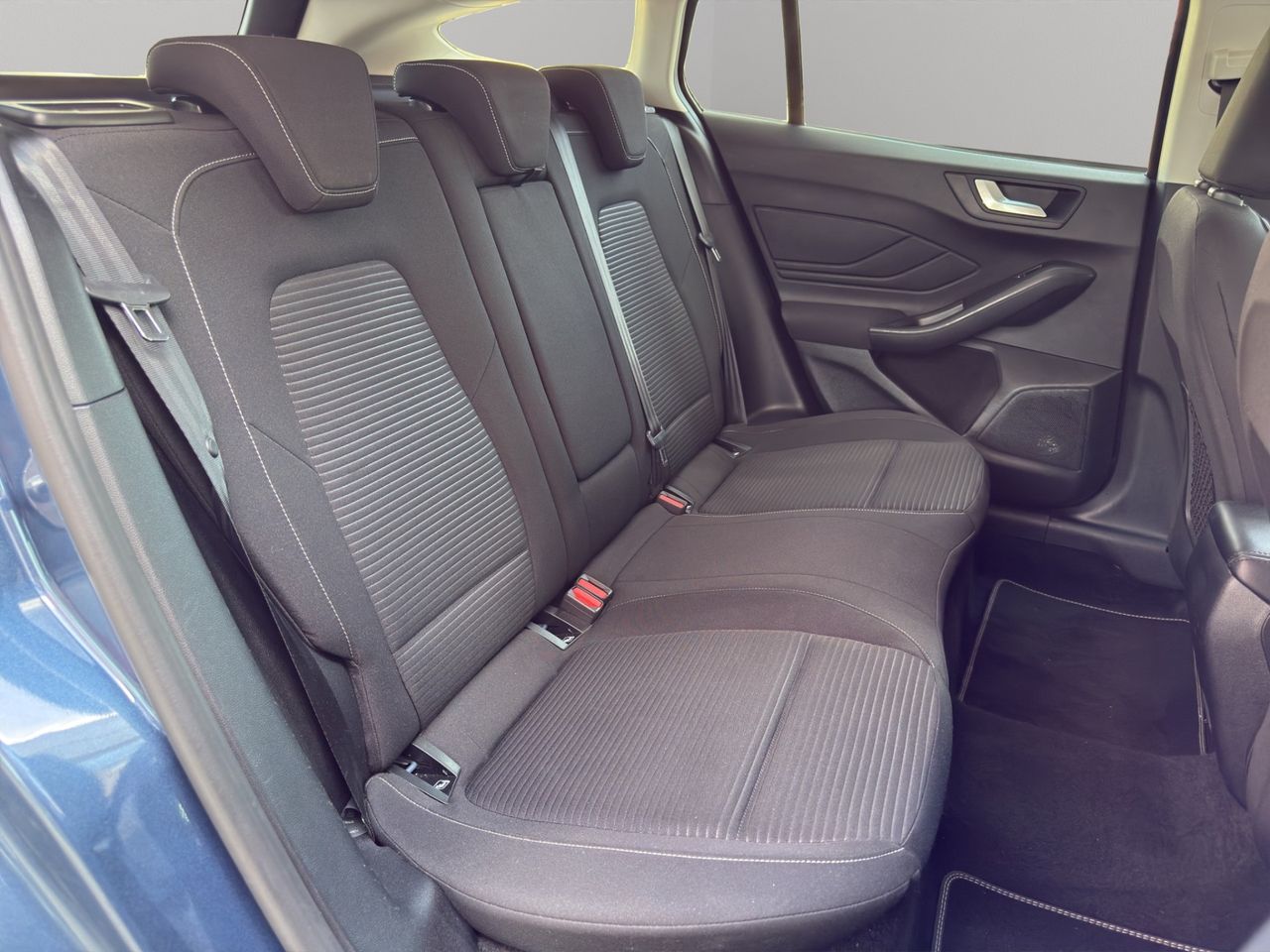 Ford Focus 1.0 Ecoboost MHEV 92kW ST-Line Auto SB - Foto 2