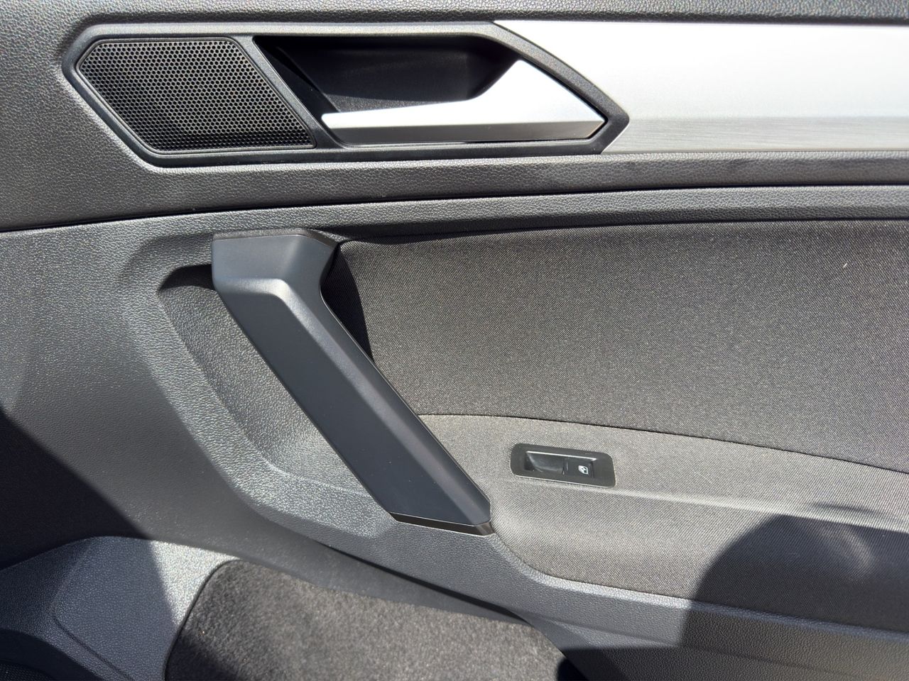 Volkswagen Tiguan Life 2.0 TDI 90kW (122CV) - Foto 2