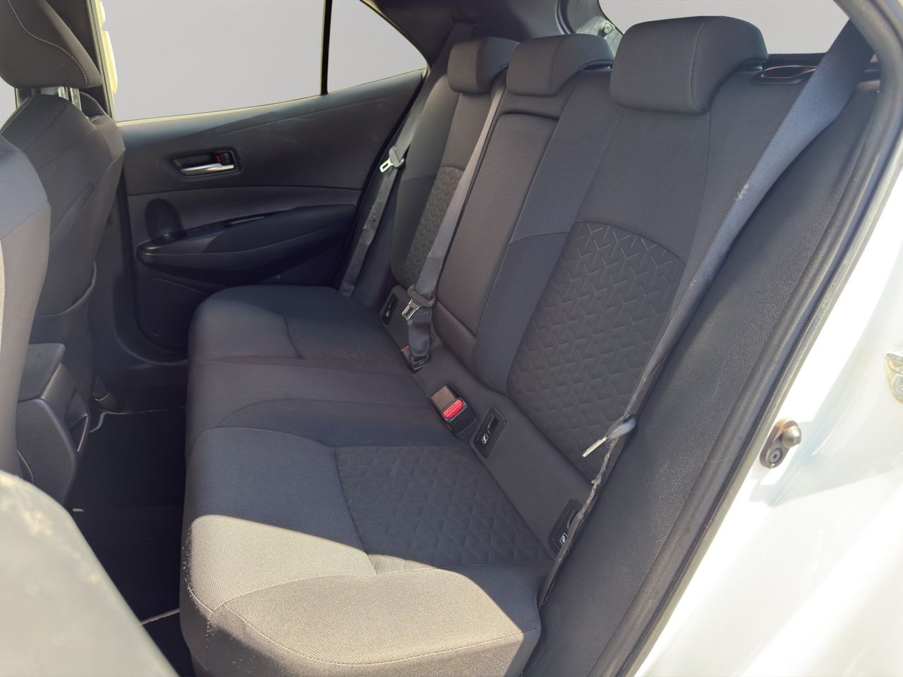 Toyota Corolla 1.8 125H ACTIVE TECH E-CVT - Foto 2