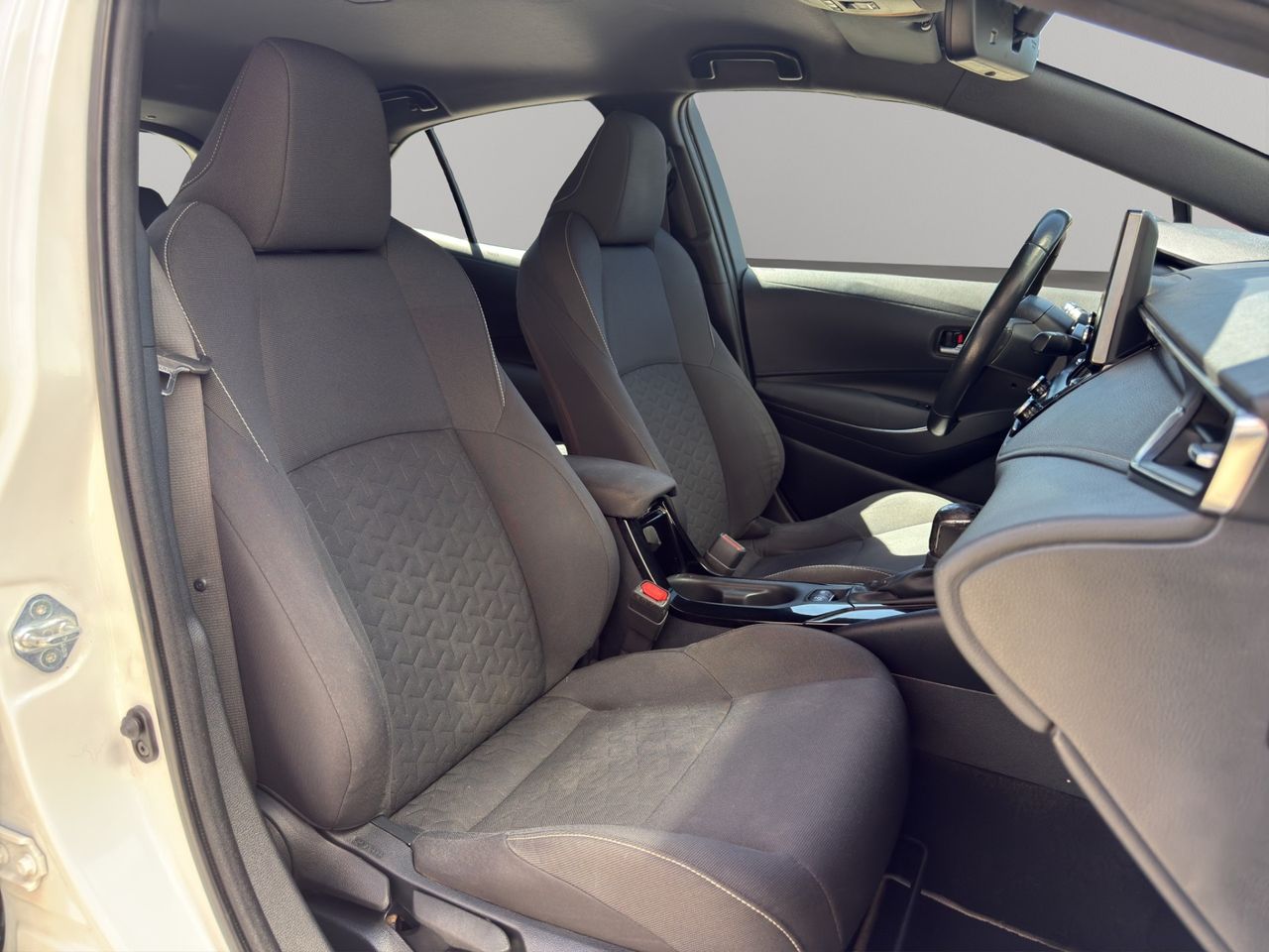 Toyota Corolla 1.8 125H ACTIVE TECH E-CVT - Foto 2