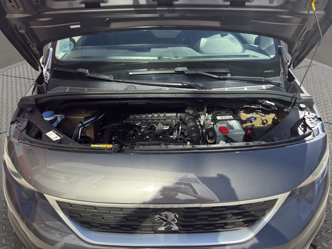 Peugeot Rifter Active Pack Long PureTech 81kW - Foto 2