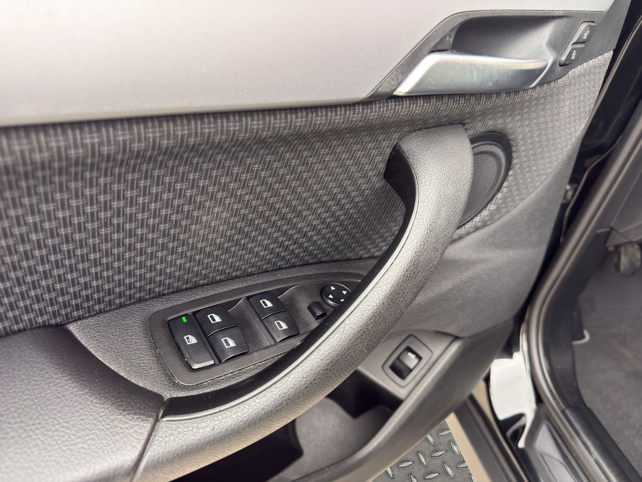 BMW X2 sDrive16d Business - Foto 2