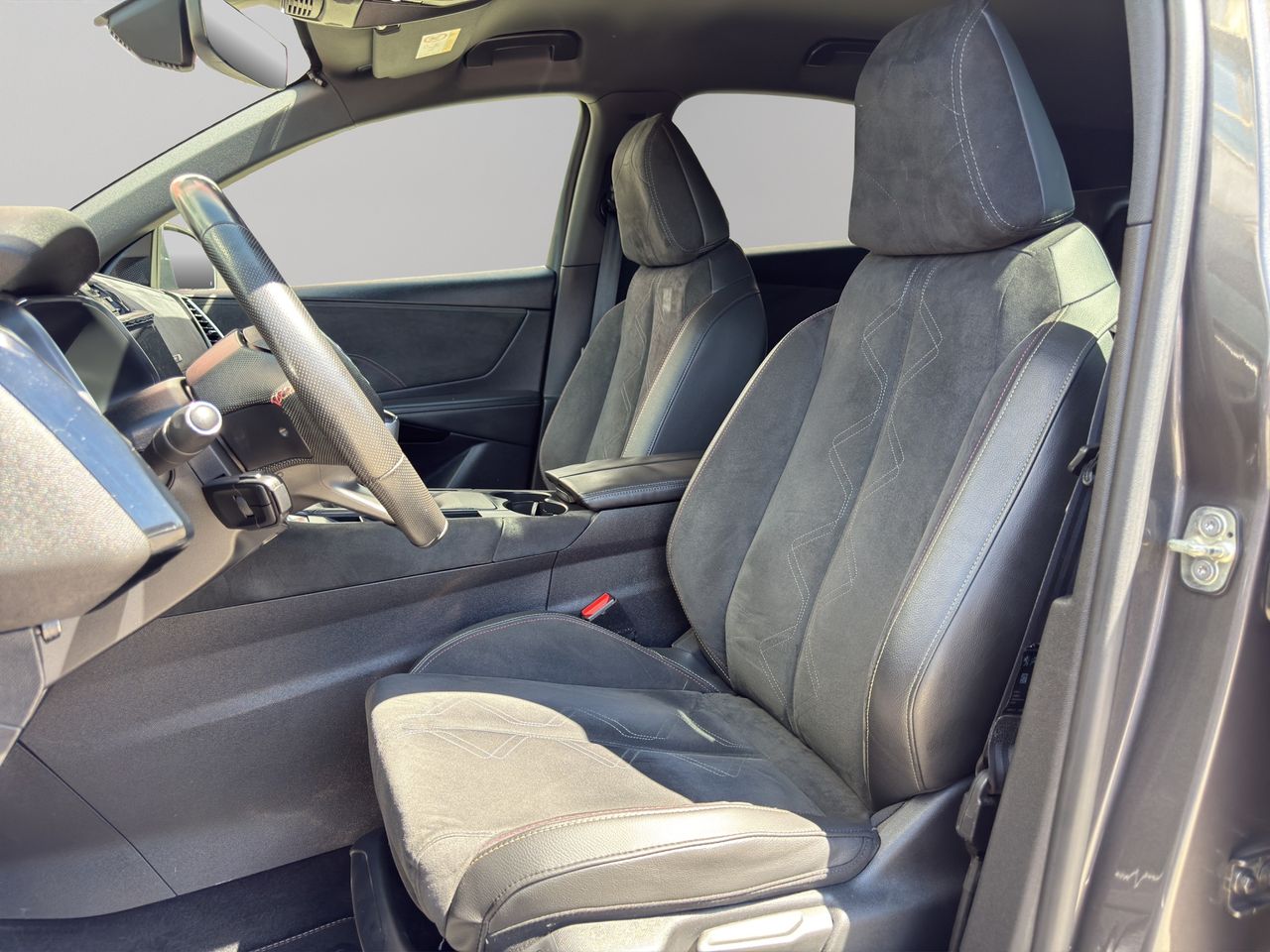 DS DS 7 Crossback BlueHDi 96kW (130CV) PERFORMANCE LINE - Foto 2