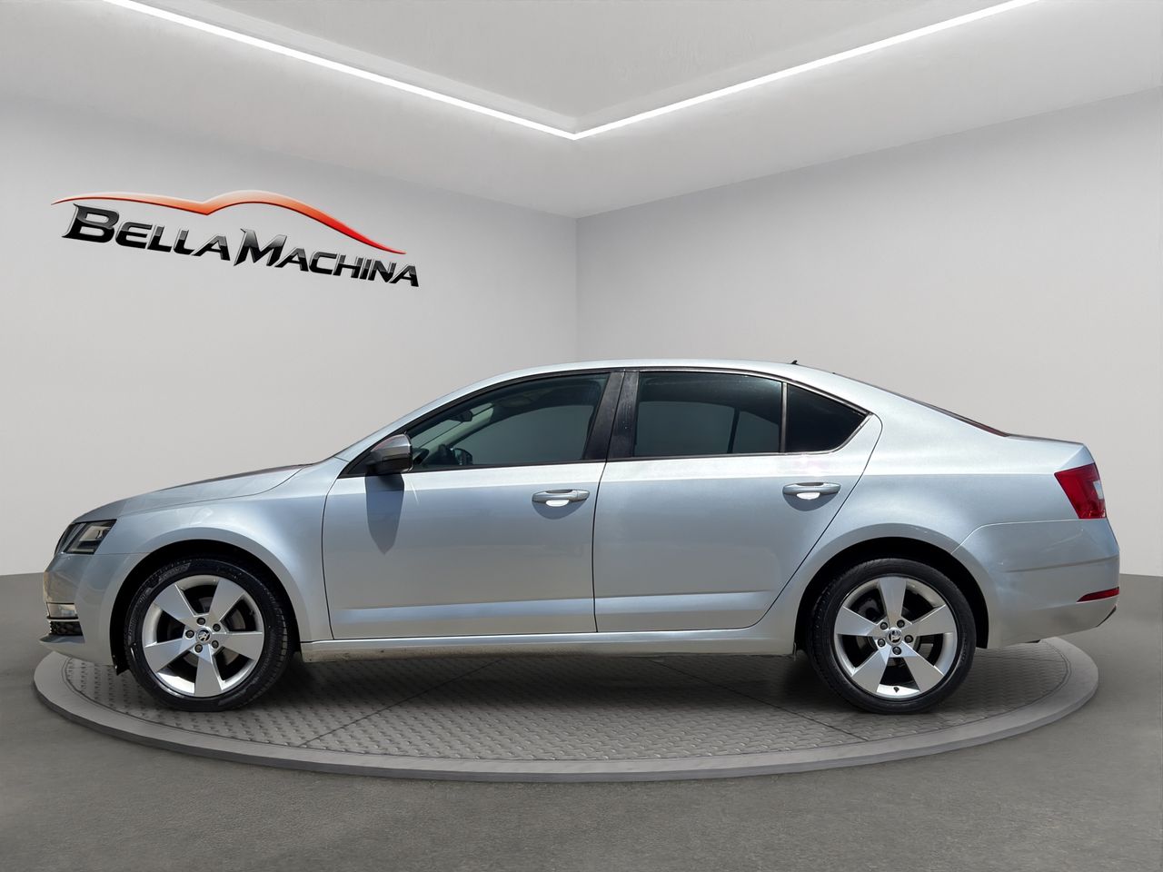 Skoda Octavia 2.0 TDI CR 110KW (150CV) DSG Ambition - Foto 2