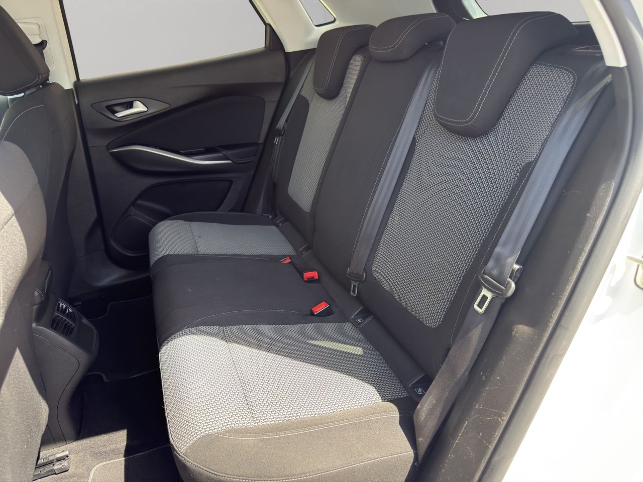 Opel Grandland X 1.2 Turbo Selective - Foto 2