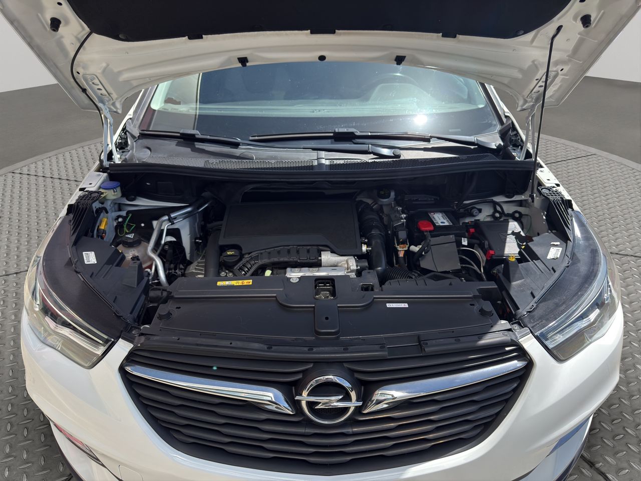 Opel Grandland X 1.2 Turbo Selective - Foto 2