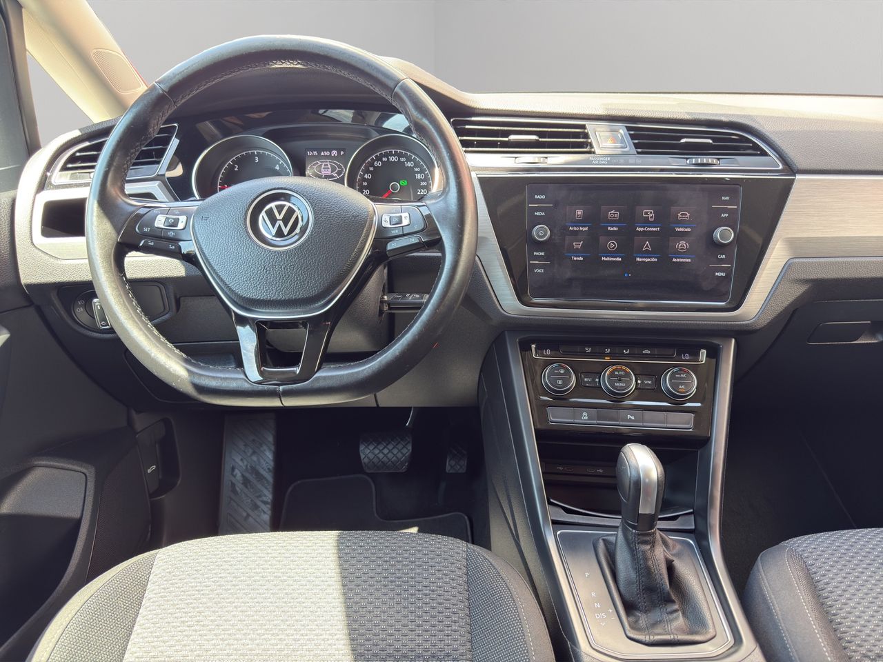 Volkswagen Touran Advance 2.0 TDI 85kW (115CV) - Foto 2