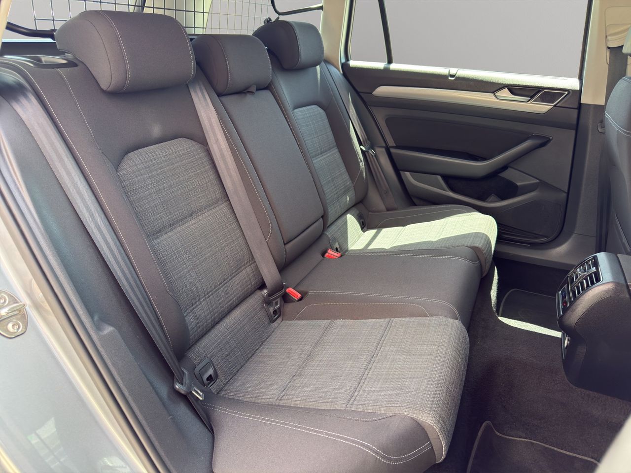 Volkswagen Passat Variant Business 2.0 TDI 110kW - Foto 2