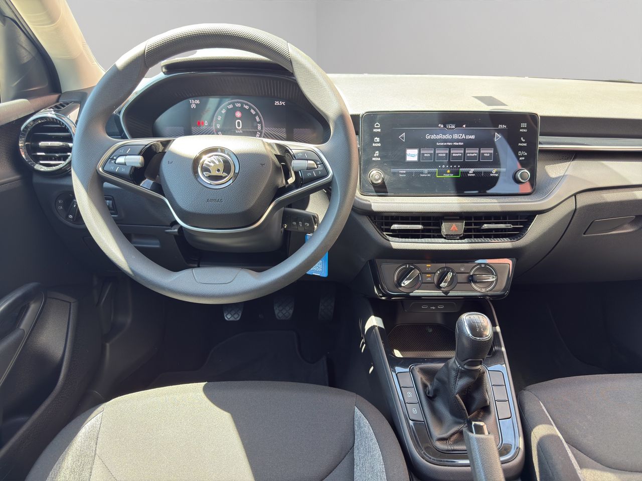 Skoda Fabia 1.0 MPI 59KW (80CV) Essence - Foto 2