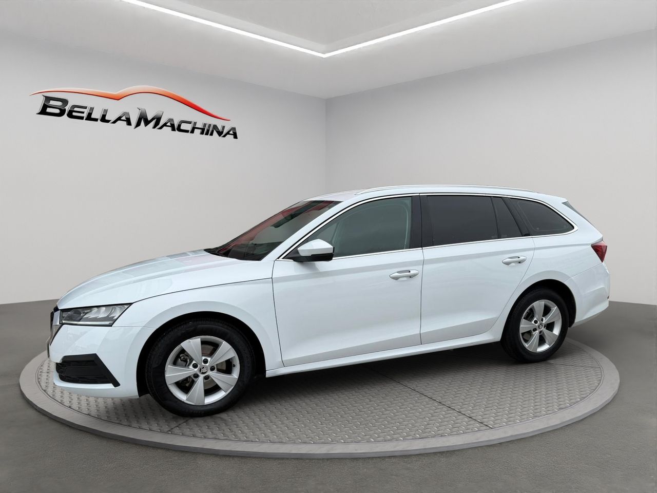 Skoda Octavia Combi 1.0 TSI 81kW(110CV) DSG mHEV Ambi. - Foto 2
