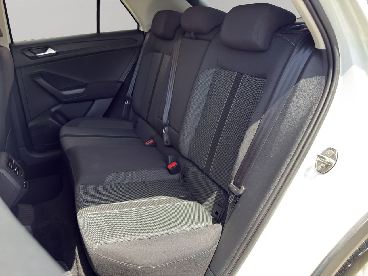 Volkswagen T-Roc LIFE 2.0 TDI - Foto 2