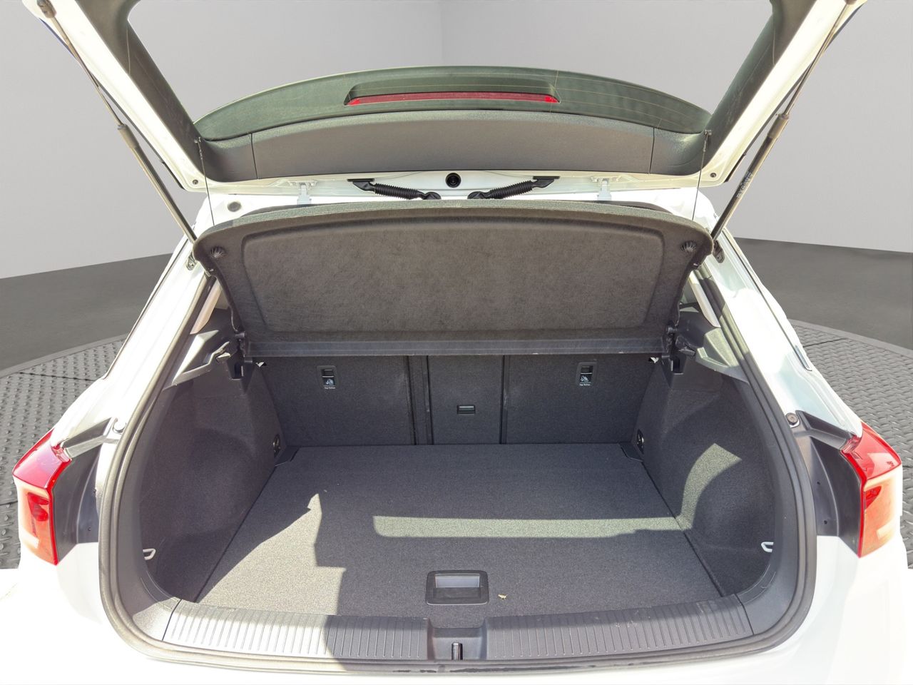 Volkswagen T-Roc LIFE 2.0 TDI - Foto 2