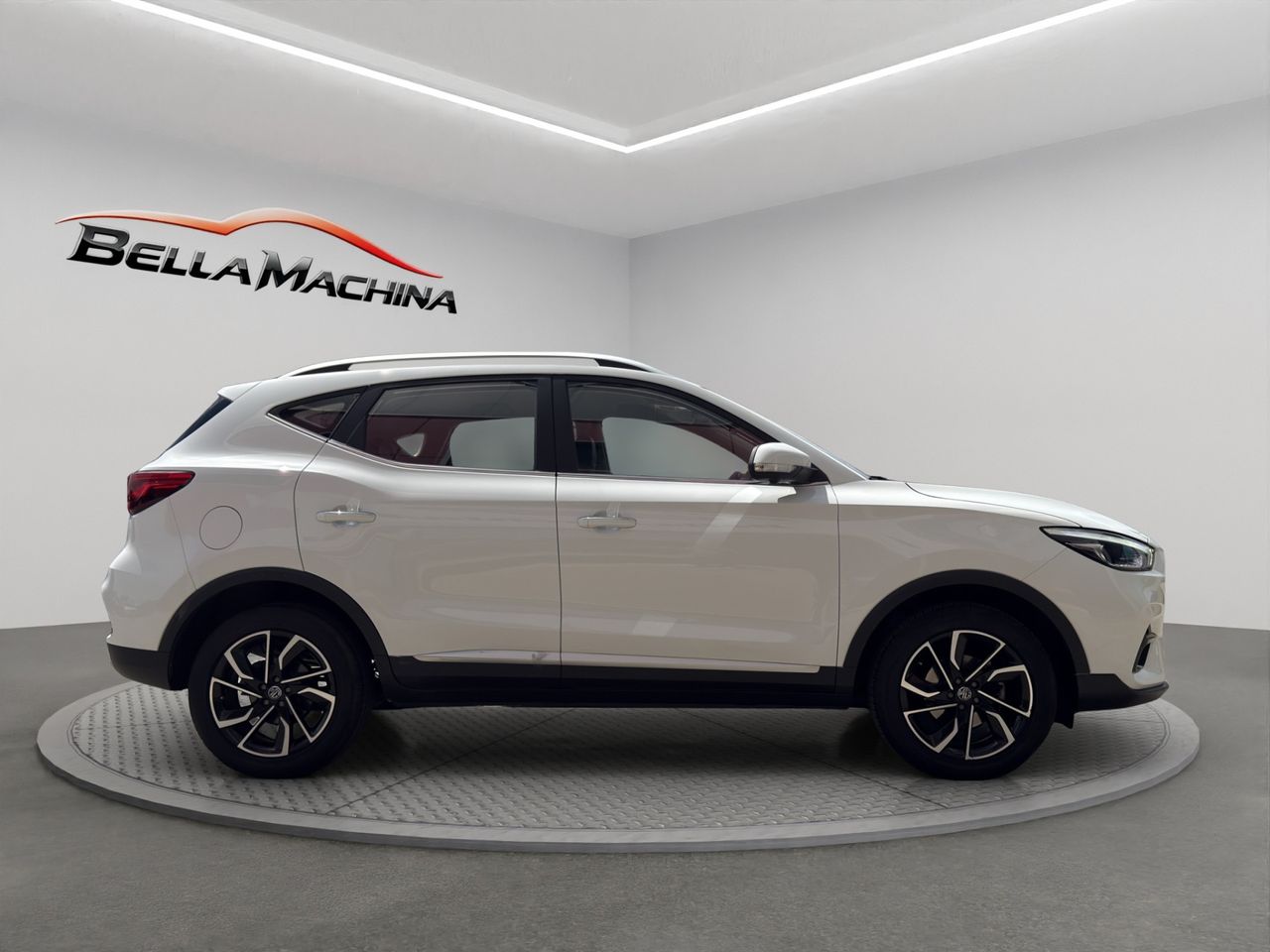 MG ZS 1.5 Luxury - Foto 2