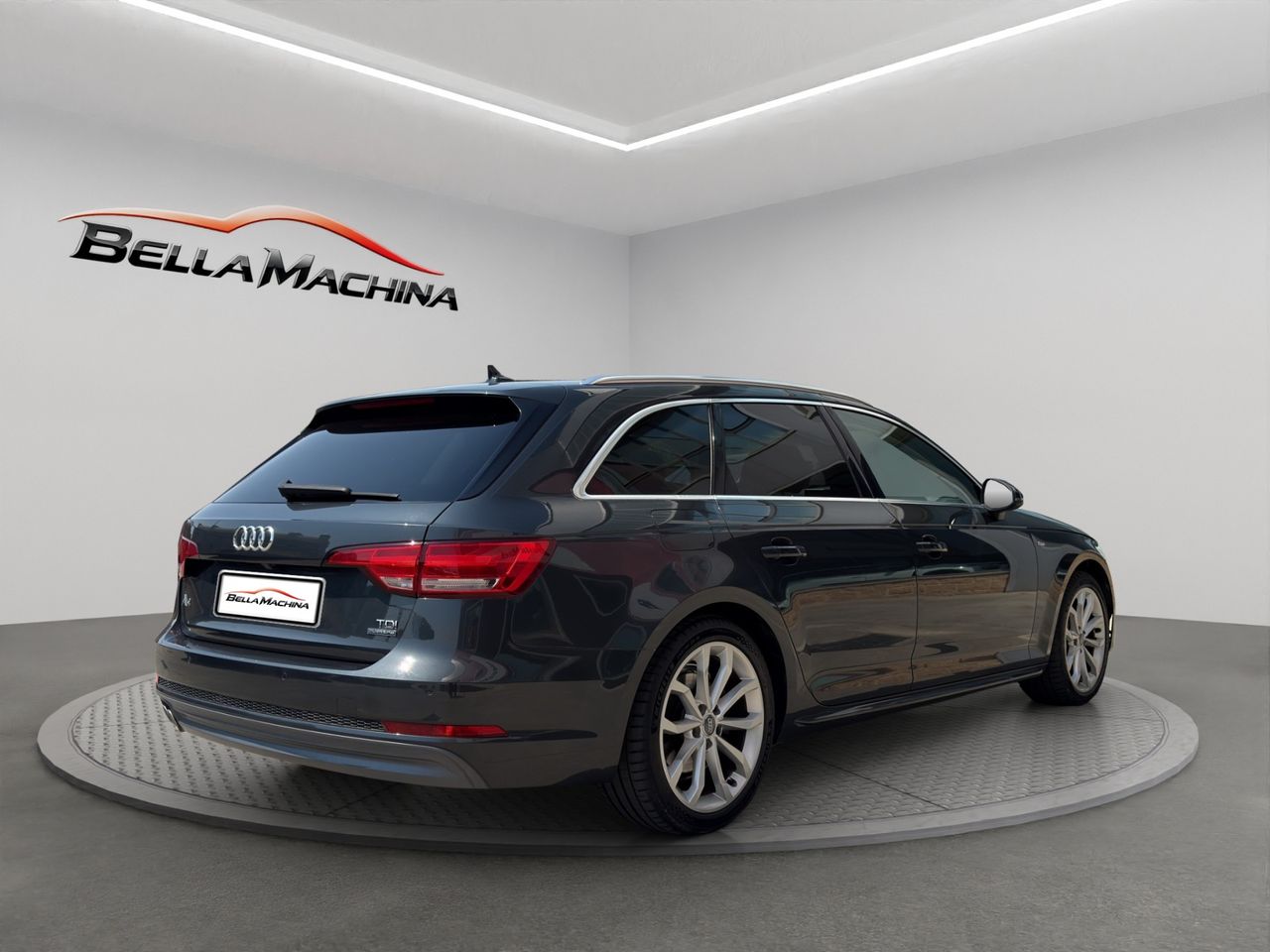 Audi A4 S line ed 2.0 TDI 140kW S tronic Avant - Foto 2