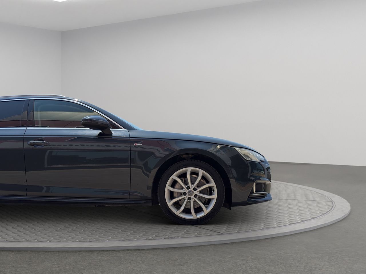 Audi A4 S line ed 2.0 TDI 140kW S tronic Avant - Foto 2