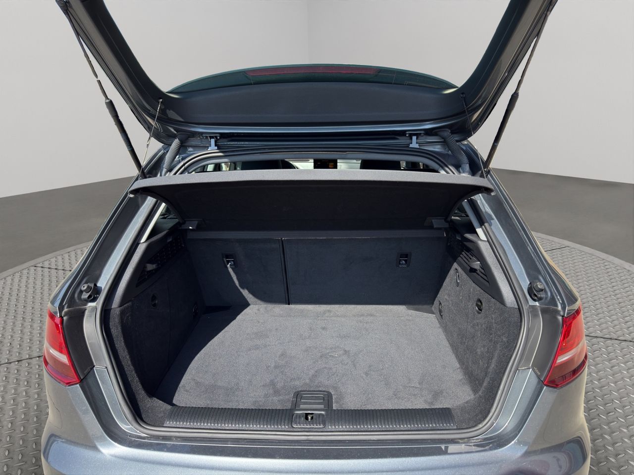 Audi A3 1.6 TDI Sportback - Foto 2