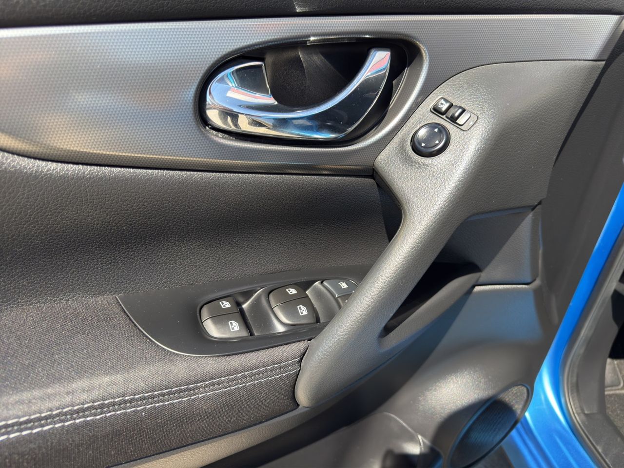 Nissan Qashqai 1.2 DIG-T N-CONNECTA - Foto 2