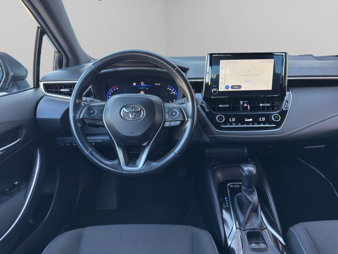 Toyota Corolla 2.0 180H ADVANCE LUXURY E-CVT - Foto 2
