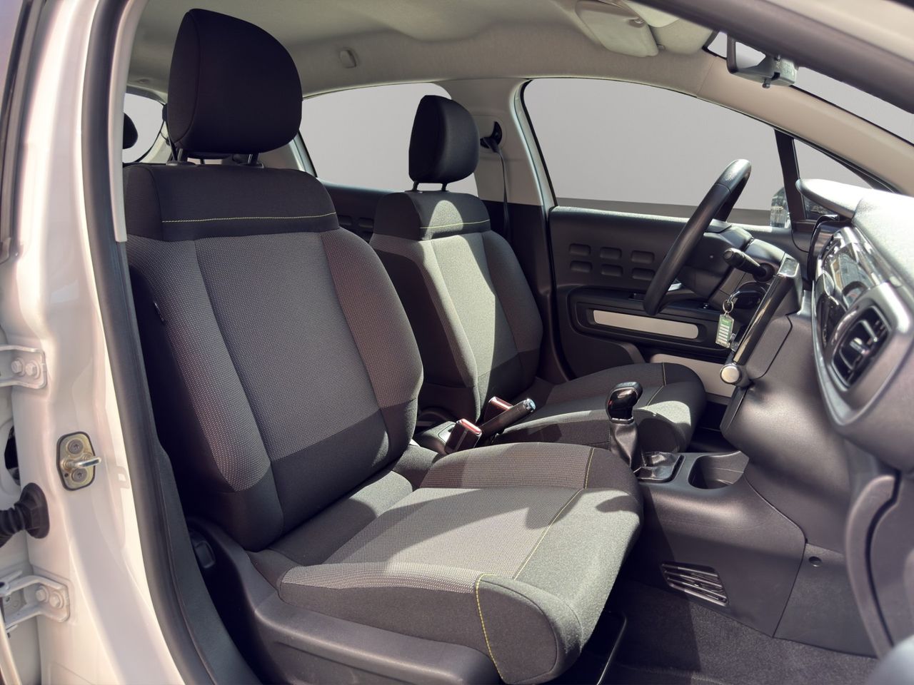 Citroën C3 PureTech 60KW (83CV) Feel - Foto 2