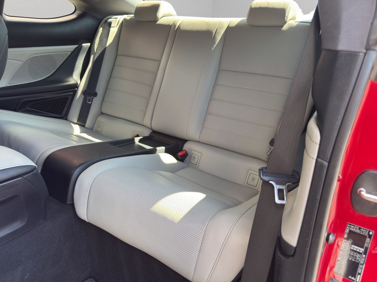 Lexus RC 2.5 300h Executive - Foto 2