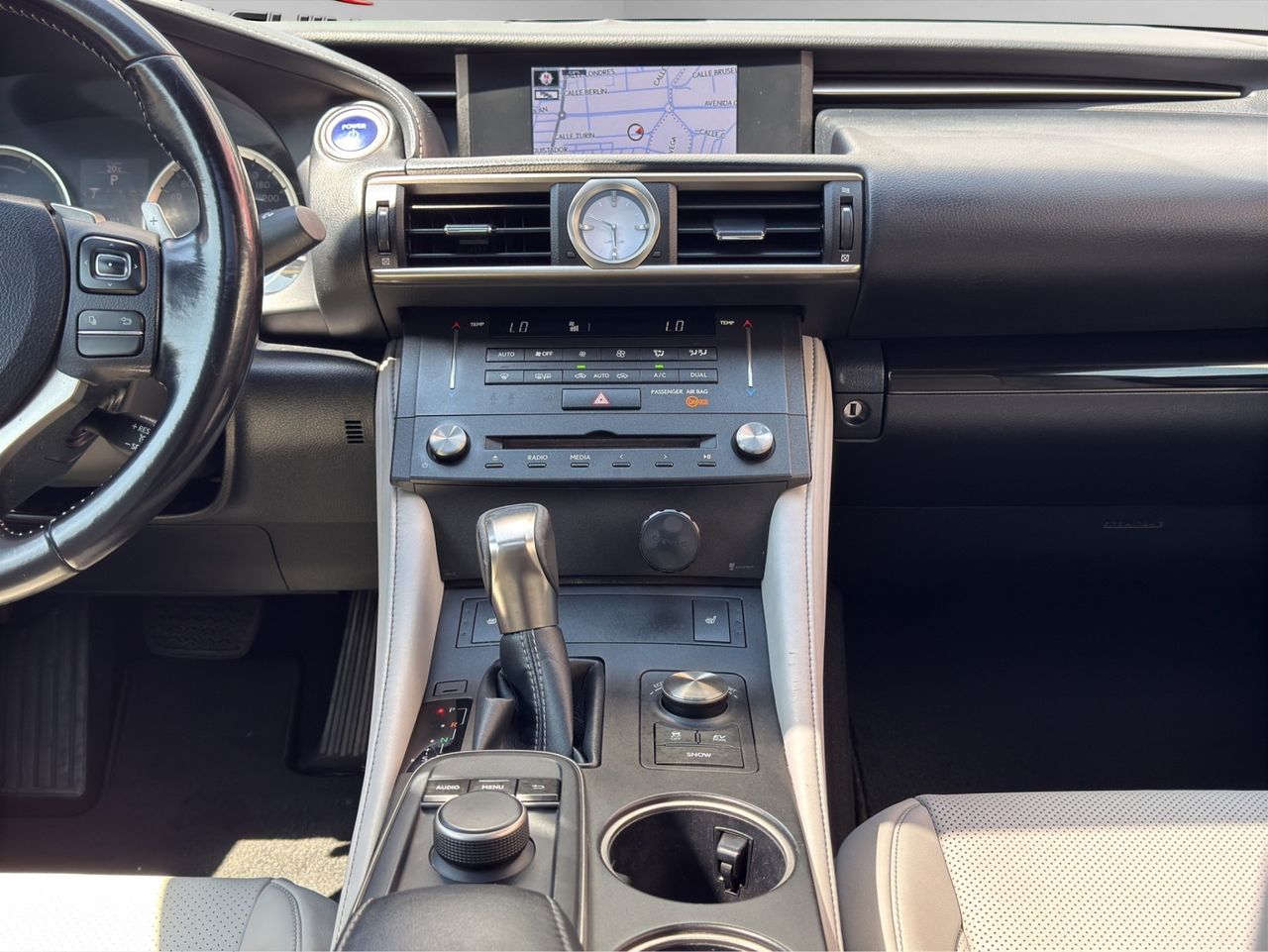 Lexus RC 2.5 300h Executive - Foto 2