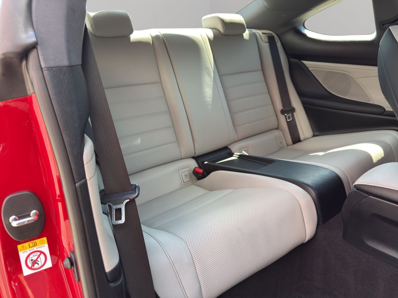 Lexus RC 2.5 300h Executive - Foto 2