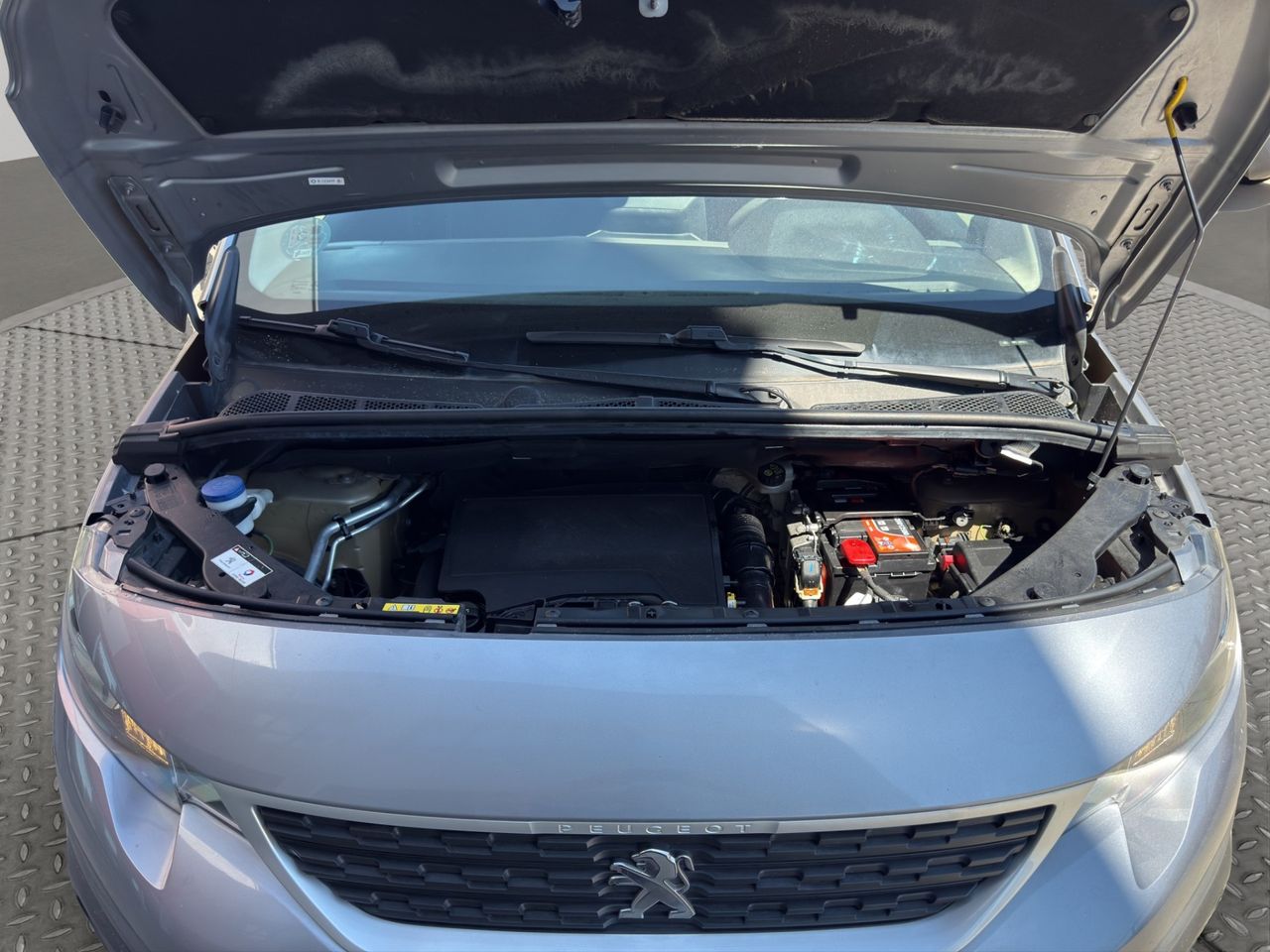Peugeot Rifter Active Standard PureTech 81kW - Foto 2
